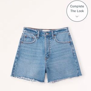 NWT Abercrombie High rise dad shorts